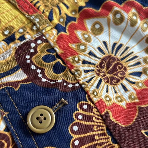 2000s Printed City Shorts ASO Taylor McKessie High School Musical 2 - Picture 4 of 7